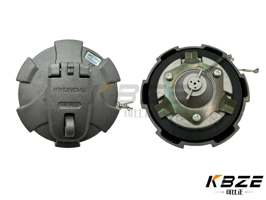 HYUNDAI 32M9-02130 32M902130 brandstoftankkap / brandstoftankkap met 2 sleutels vervanging voor graver R140 R145 R160 R180 R210