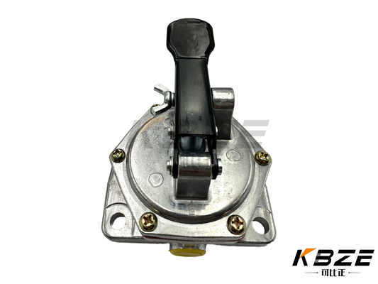 6261-71-8240 6261718240 4 HOLES brandstofprimmingspomp voor KOMATSU PC400-7 PC400-8 graafmachine